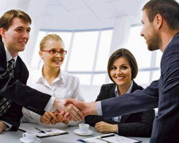 Bạn nên coi trọng cuộc gặp gỡ đầu tiên Bạn nên coi trọng cuộc gặp gỡ đầu tiên